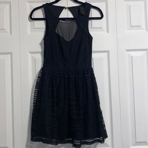 Size 5 juniors shirt black mesh dress